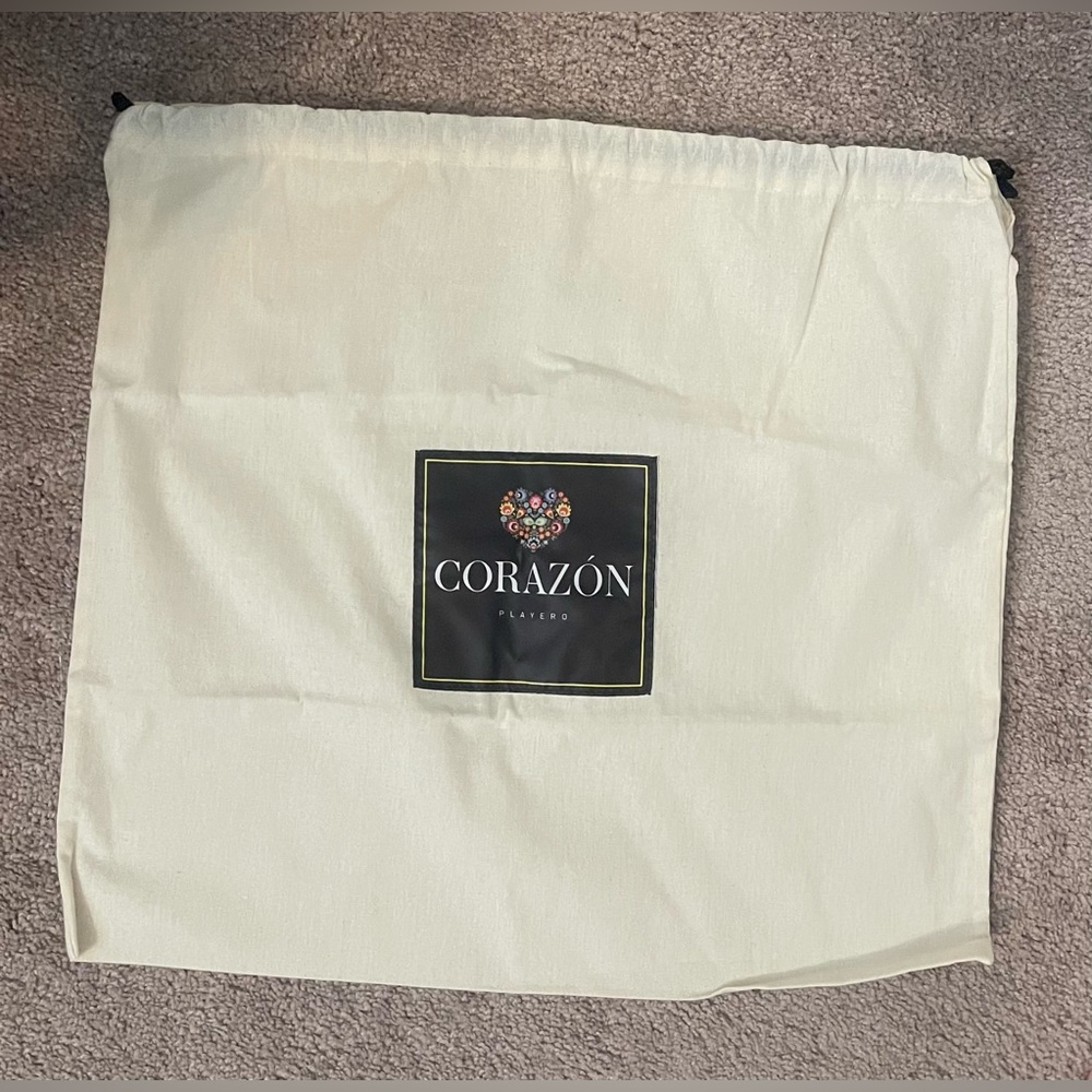 Corazón Playero Cream Drawstring Dust Bag